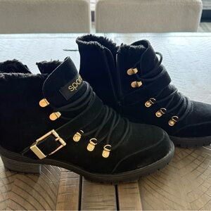 Sporto Women's Black Winter Boots with Gold Buckles